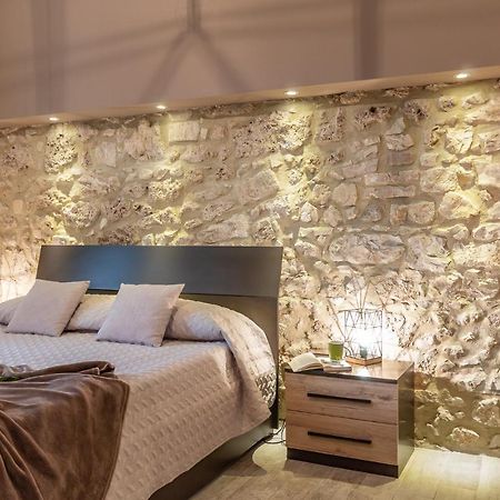 La Casa Rosa Apartment Терни Екстериор снимка