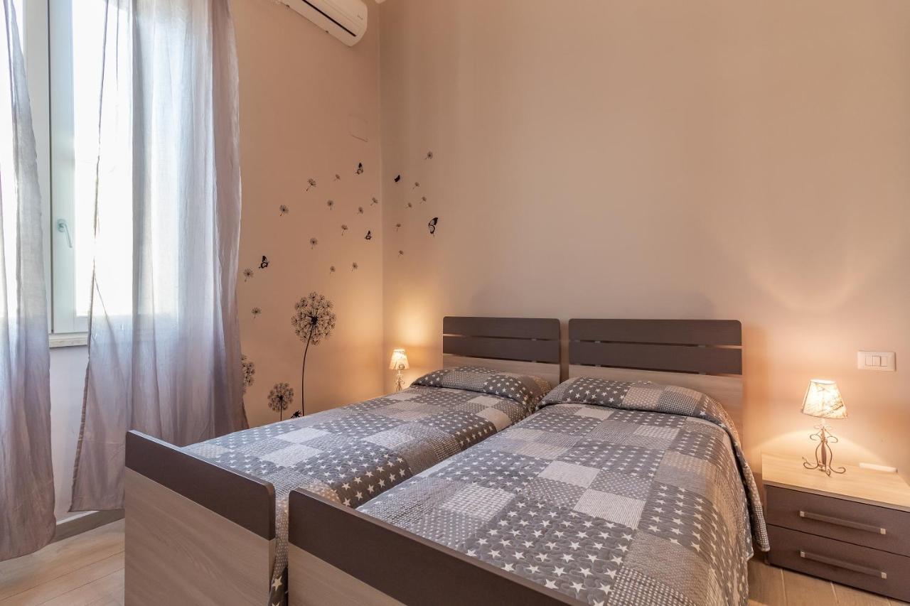 La Casa Rosa Apartment Терни Екстериор снимка